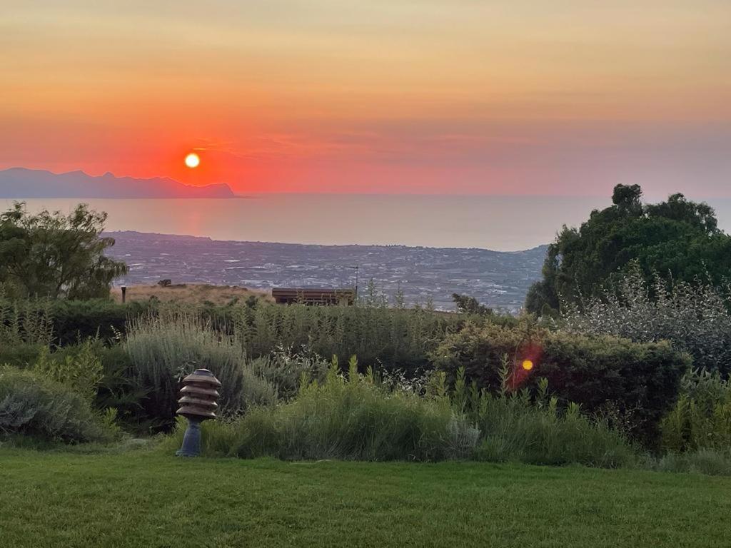 Villa Siciliana Con Piscina E Vista Panoramica Sul Mare Borgetto المظهر الخارجي الصورة